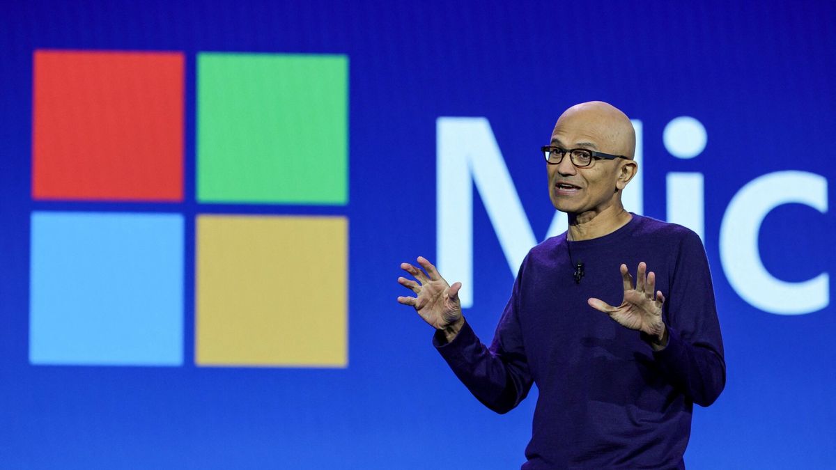Microsoft drugą firmą w historii  wartą ponad 4 biliony dolarów