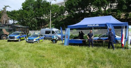 Brak planów na niedzielę? Zabierz swoje pociechy i wybierzcie się na rodzinny piknik „Na Niebiesko”