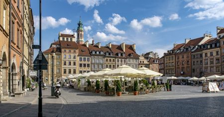 Otwarcie knajp po miesiącach lockdownu. "Ostatnie pół roku było potwornie ciężkie"