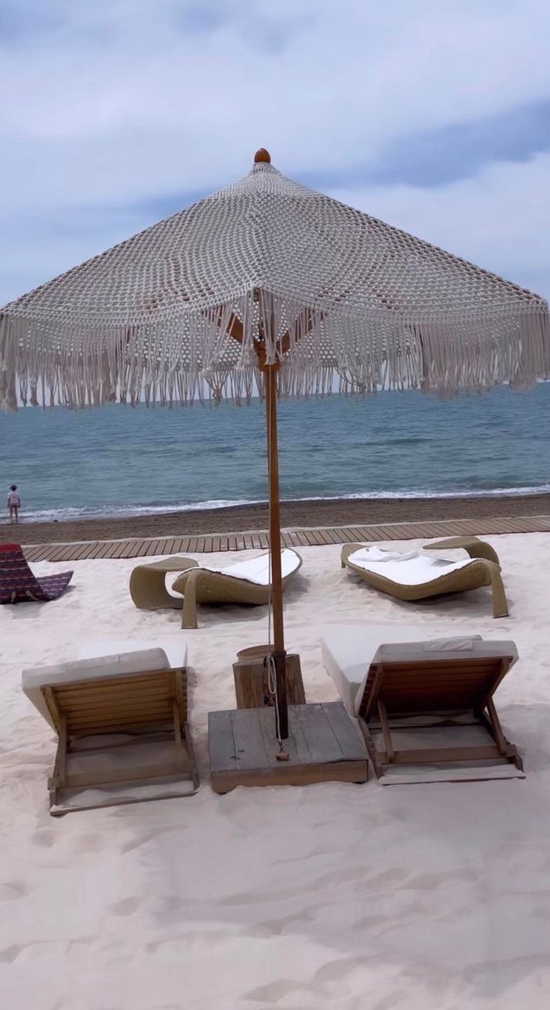 Paulina Krupińska i Sebastian Karpiel-Bułecka na wakacjach z dziećmi