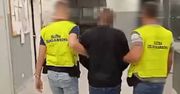 Przemycał w żołądku ponad 1kg narkotyków. Wpadł na Lotnisku Chopina
