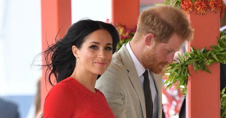 "Ta historia miała wyglądać zupełnie inaczej". Dziennikarz ujawnia kulisy odejścia Harry'ego i Meghan