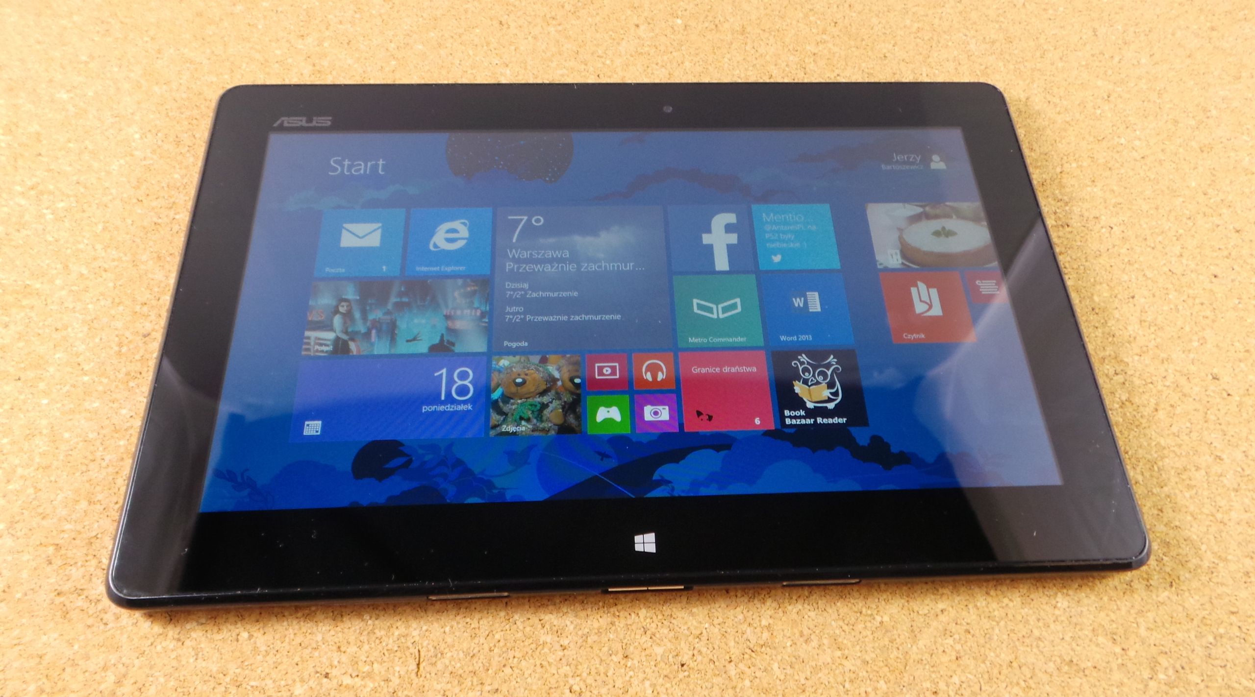 Asus Transformer Book T100 - jedna z najlepszych premier tej jesieni [test] 8
