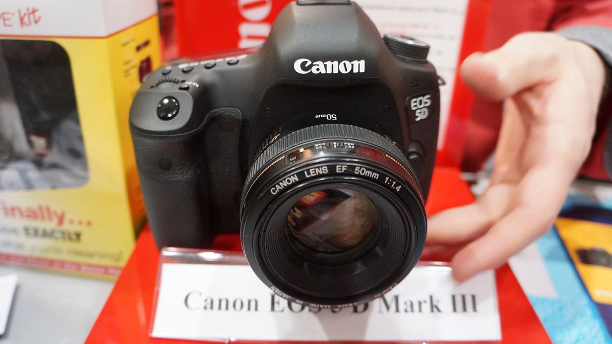 Wszystko o Canonie EOS 5D Mark III [wideo + galeria] 1
