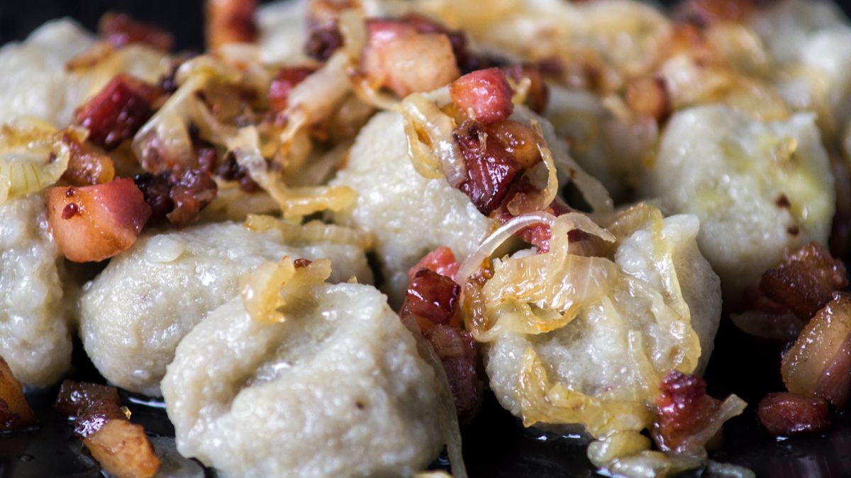 Kiedyś były robione codzienne, dziś są podawane w restauracjach