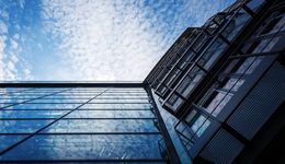Pracownicy bez wypłat, hotel zamknięty? Możliwe, że to tymczasowe