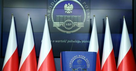 Walka z inflacją. "Prezes NBP nie powinien przypisywać sobie zasług"