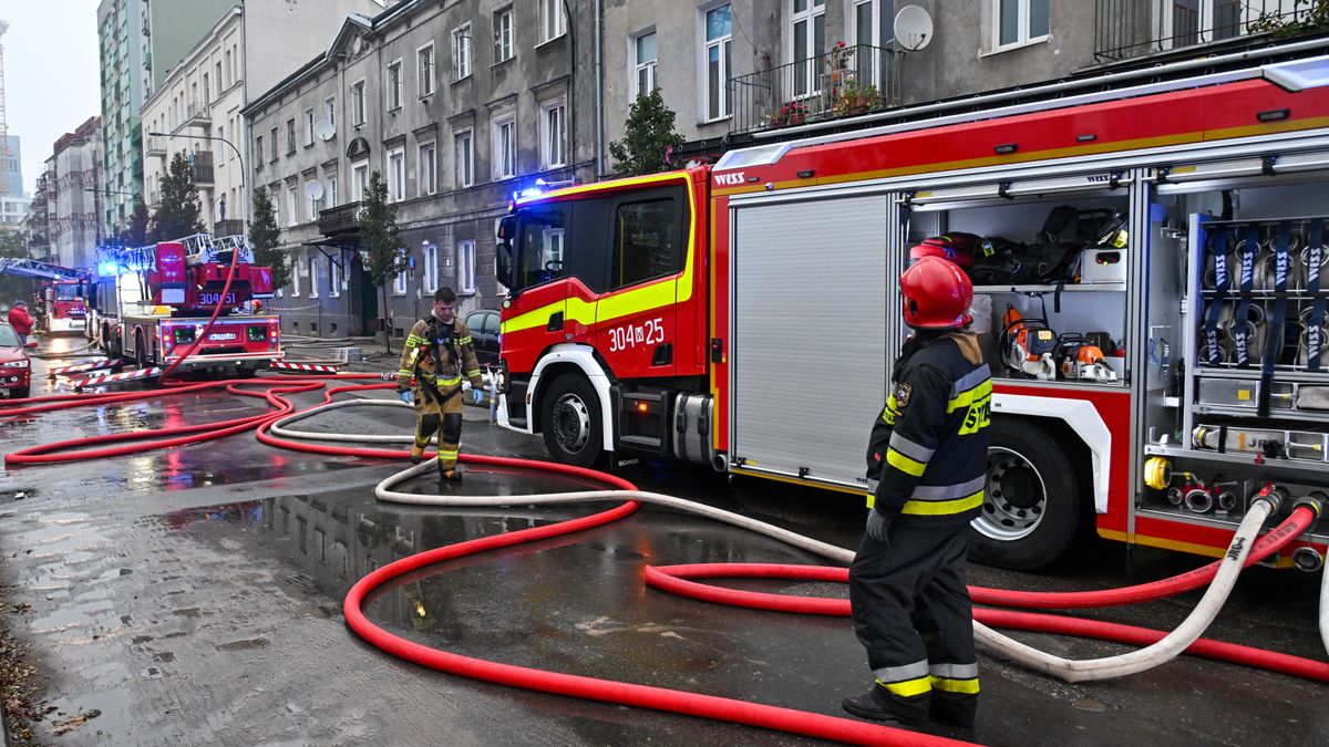 Pożar na ul. Miedzianej na warszawskiej Woli