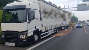 Wypadek na A4 w Rudzie Śląskiej. Dwa pasy są zablokowane po zderzeniu osobówki z samochodem ciężarowym