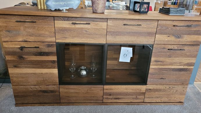 Ponad 80 mebli Klose trafi pod młotek