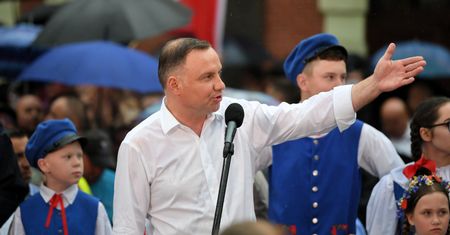 Wybory 2020. Jakie obietnice wyborcze składa Andrzej Duda przed drugą turą?