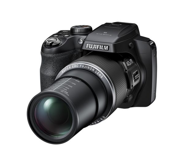 Fujifilm FinePix S8200