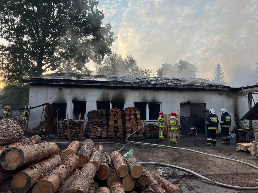 Pożar stolarni w Krężnicy Jarej