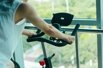 Gen Z chce żyć zdrowiej. Młodzi dorośli wybierają konkretne strategie