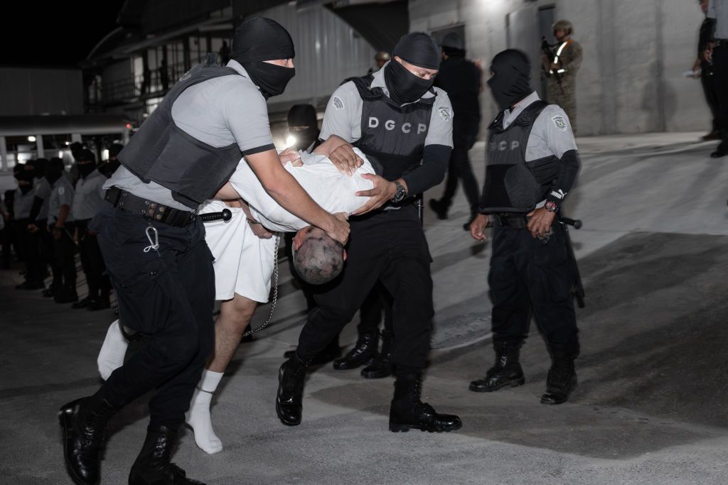 wiadomości,aktualności,WP Wiadomości Terror, gwałty i bankomaty. USA stawiają zarzuty