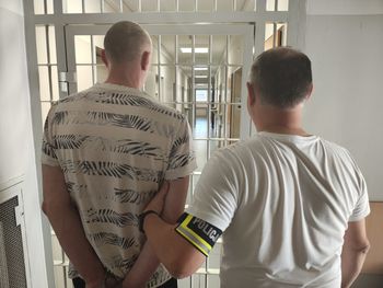 Groźny incydent w Aleksandrowie Łódzkim. Nękał i groził z użyciem repliki broni
