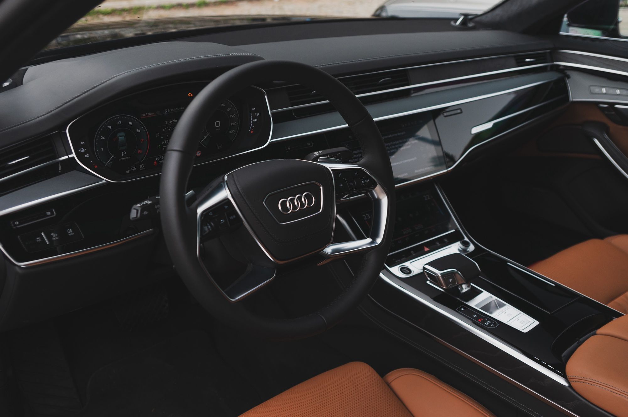 Audi A8 L 60 TFSI e Quattro (2025)