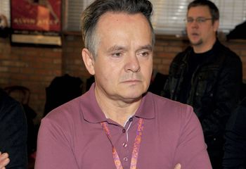 Ma 71 lat. Nie każdy wie, kim jest jego żona