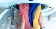 Pranie bez rozwieszania. Pralkosuszarki tańsze od pralek średniej klasy