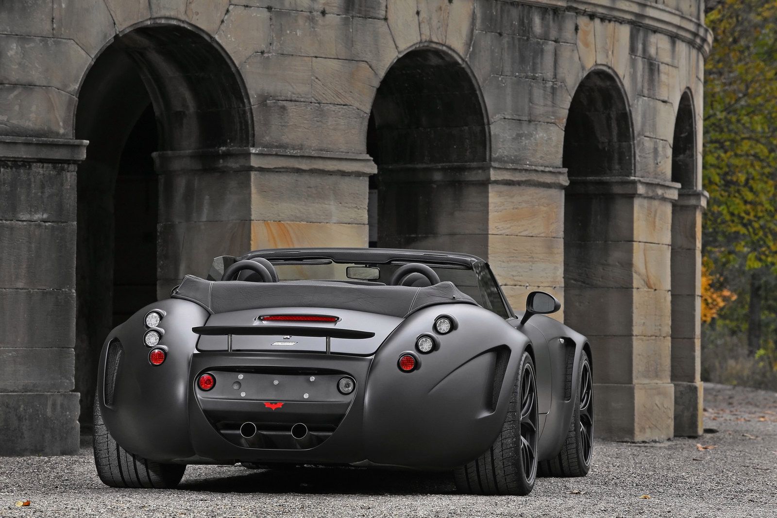 Wiesmann MF5 Black Bat