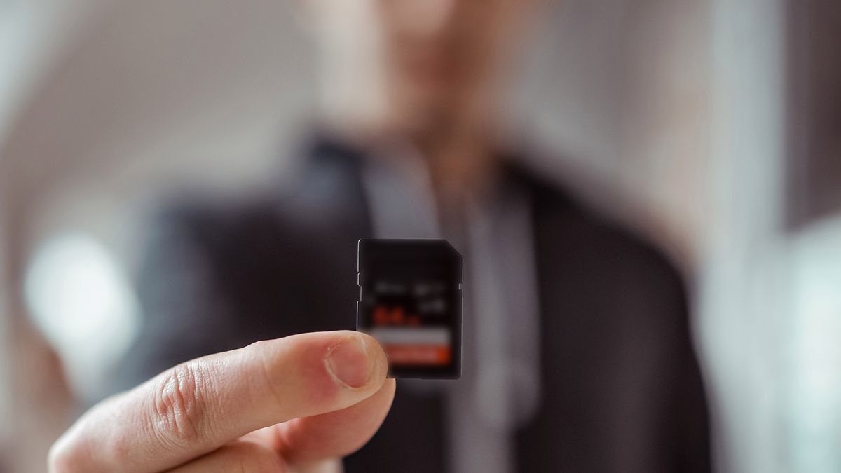 Znaleziona na ulicy karta SD zawierała dokumentację morderstwa 1