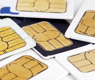Rejestracja karty SIM. Oszuści wykorzystują ustawę antyterrostyczną, żeby wyłudzać dane osobowe