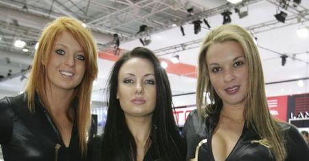 Dziewczyny Australian International Motor Show