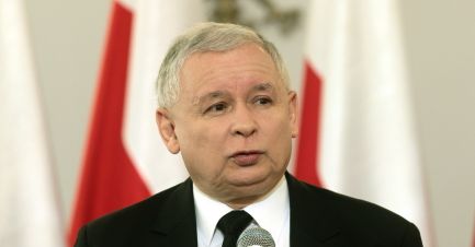 Nowa konstytucja? Partie się dystansują