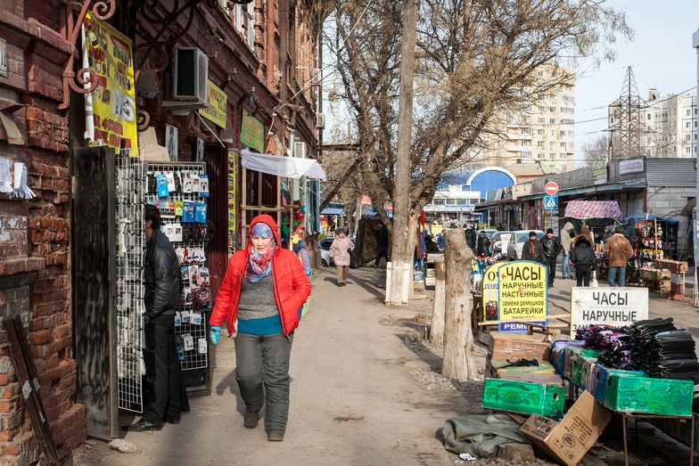 Handel uliczny w Astrachaniu