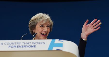 Brexit nieodwracalny. Do końca marca ruszy procedura wyjścia z UE