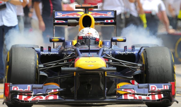 Sebastian Vettel próbuje okiełznać nowy bolid Red Bulla