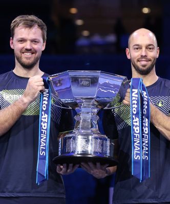 Historyczny sukces w ATP Finals. Świetny występ w finale