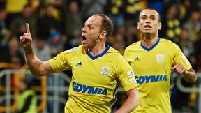 Piast - Arka: fatalny mecz w Gliwicach. Złota głowa Siemaszki