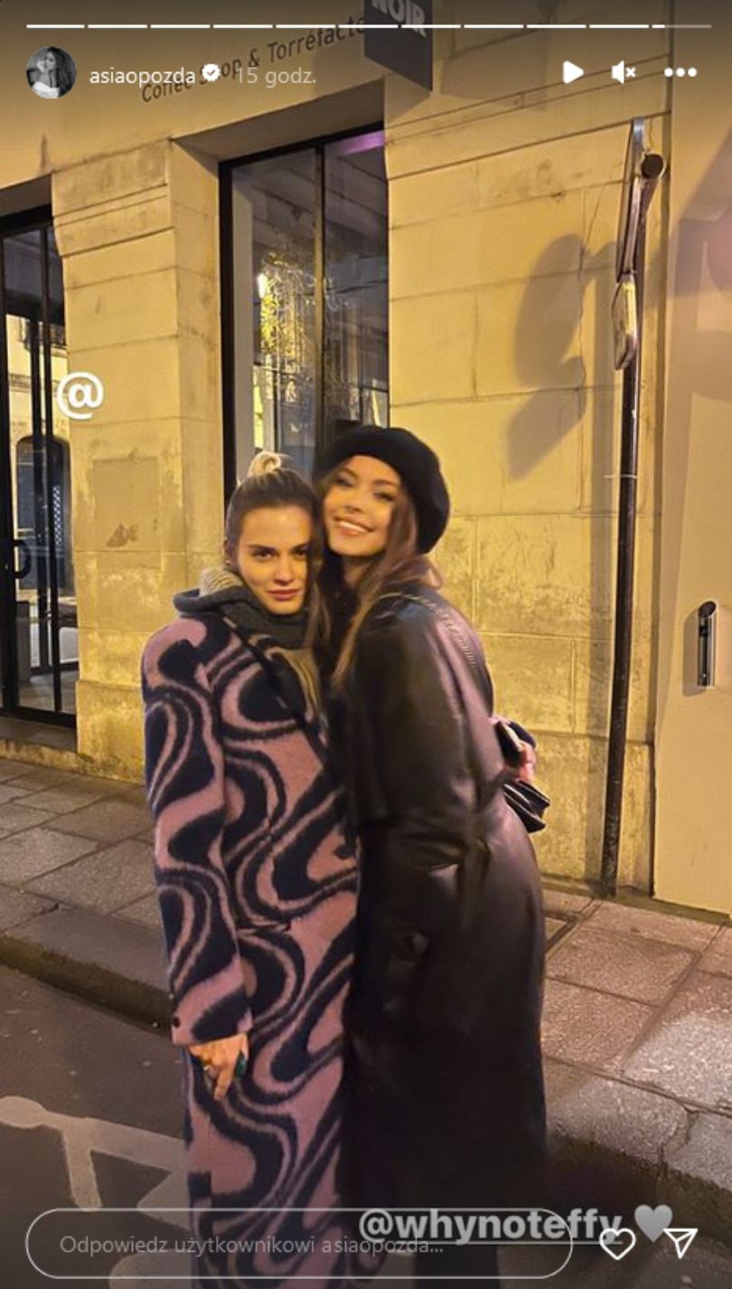 Joanna Opozda pozuje z Katarzyną Sawczuk