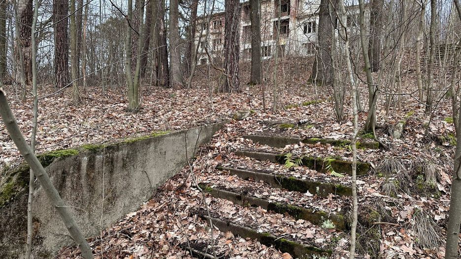 Opuszczony hotel &#34;Nad Zaporą&#34; w Pilchowicach