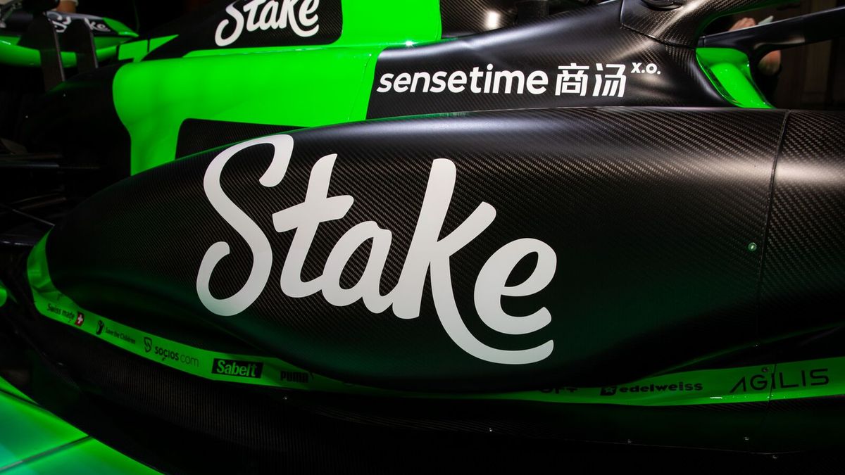 bolid zespołu Stake F1 Team