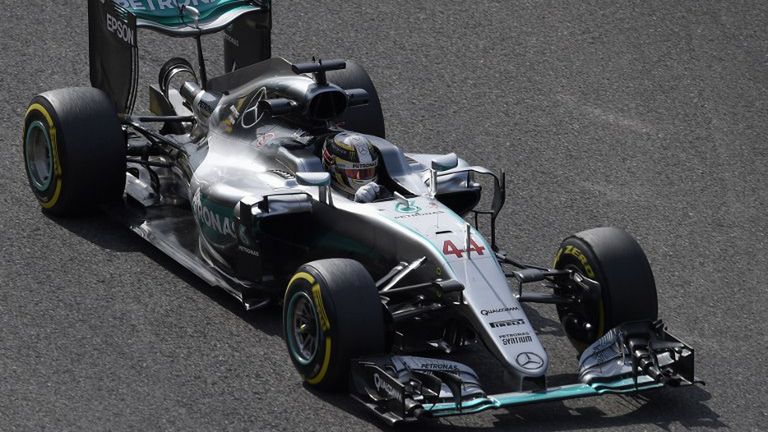 Zdjęcie okładkowe artykułu: AFP /  / Na zdjęciu: Lewis Hamilton w bolidzie