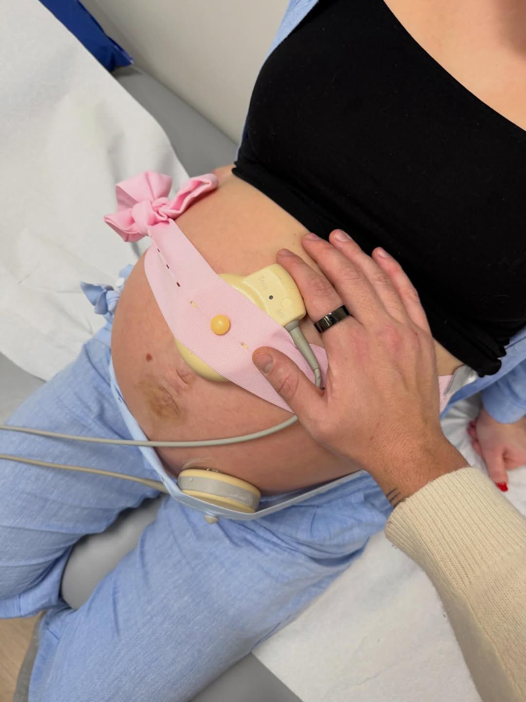 Luka pokazał zdjęcia z porodówki