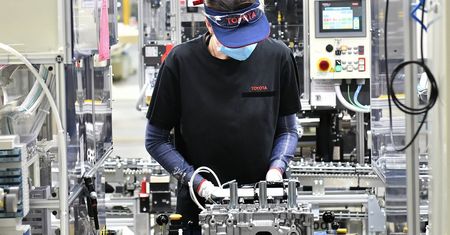 Toyota uruchomi nową fabrykę w Wałbrzychu. Zajmie się starymi autami