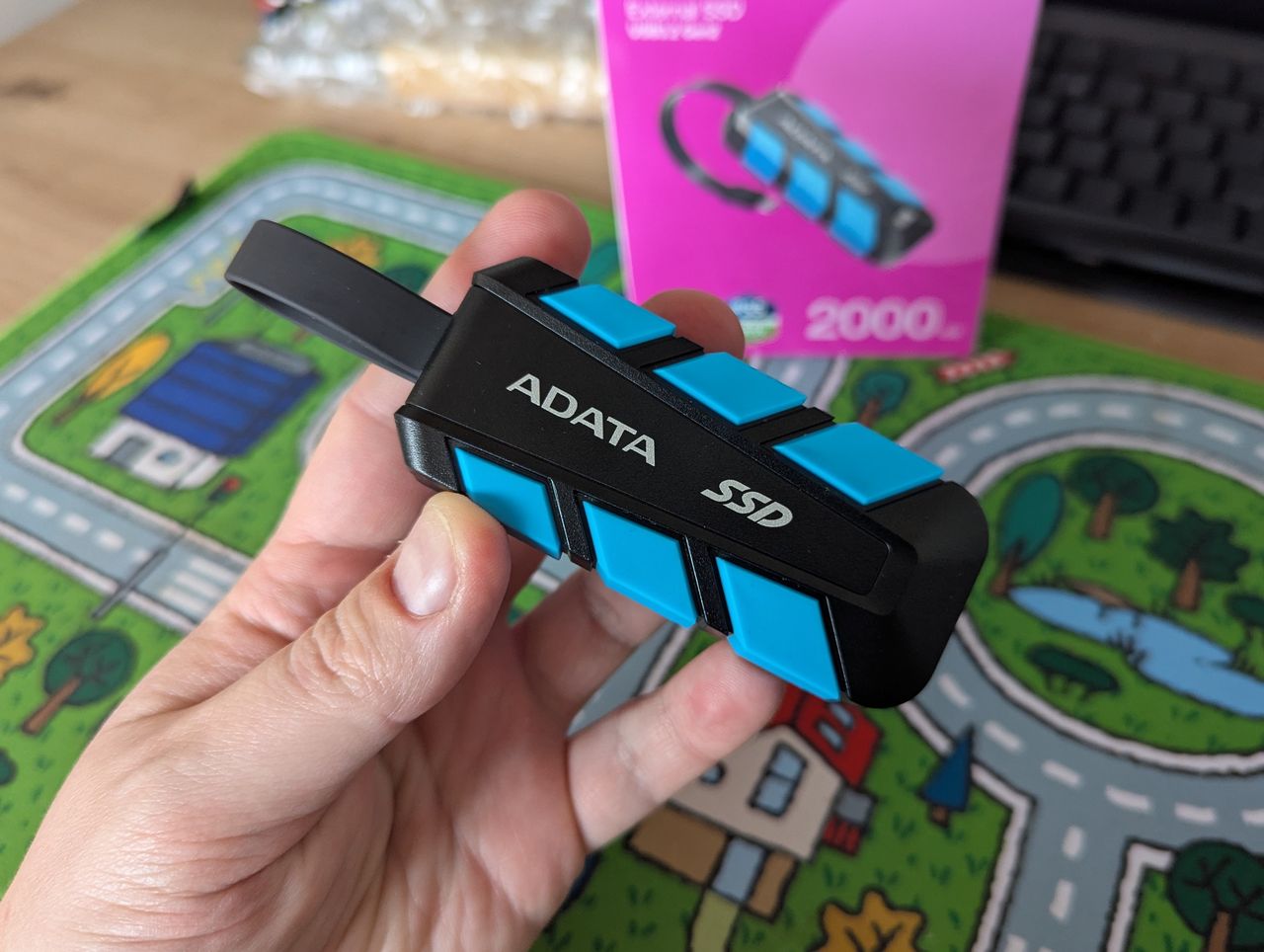 Wytrzymały i szybki dysk SSD z USB-C. ADATA SC740 (2TB)[Recenzja]