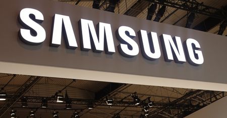 Samsung udowadnia, że clamshell też może być bardzo wydajny