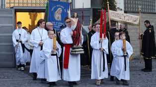 Katowice: Rezurekcja u oblatów i procesja wiernych