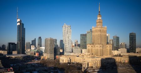 Polska gospodarczym liderem Europy. Raport EY zapowiada wyraźne ożywienie i ostrzega przed rokiem 2027