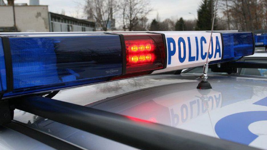 Wrocław. Atak na przystanku. 31-latek bez powodu pobił mężczyznę