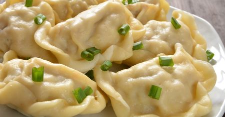 Uważaj ze świątecznymi pierogami. Prosty błąd może kosztować cię zdrowie