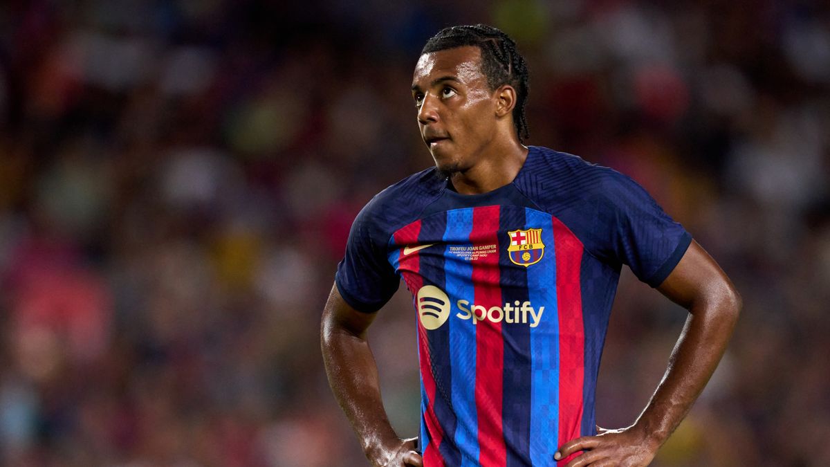 Getty Images / Alex Caparros / Na zdjęciu: Jules Kounde