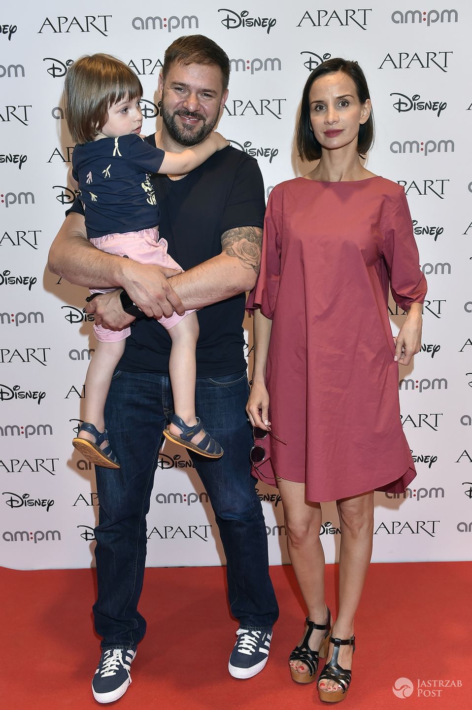 Tomasz Karolak z rodziną, Dzień Dziecka z Apart & Disney