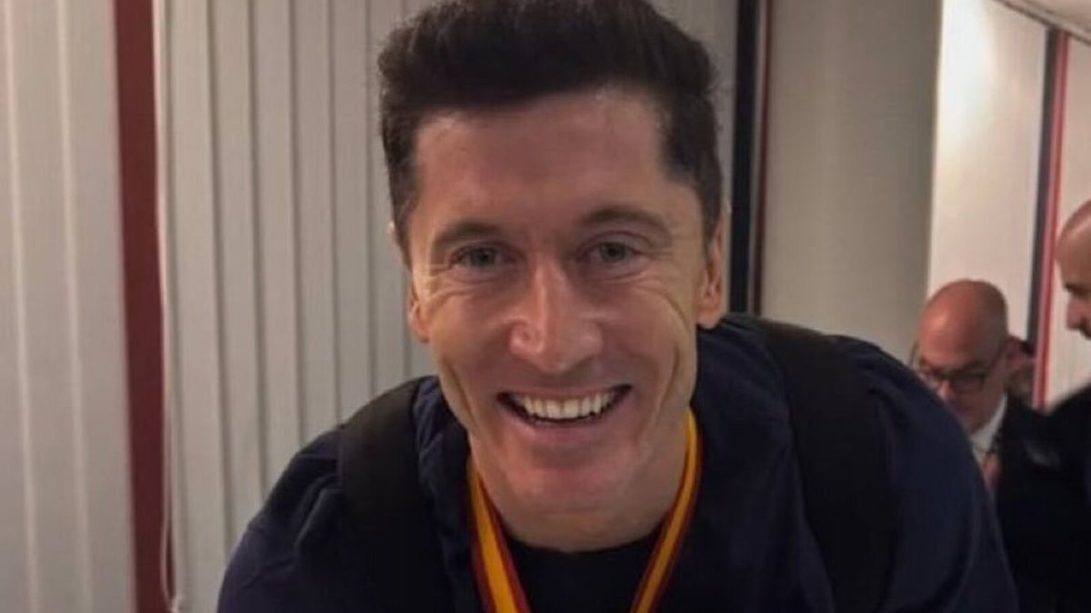 Twitter / BarcaInfo / Robert Lewandowski