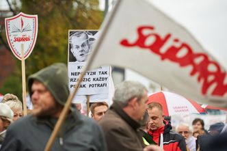 Związkowcy wyszli na ulice Gdańska. "Dość władzy szkodników"