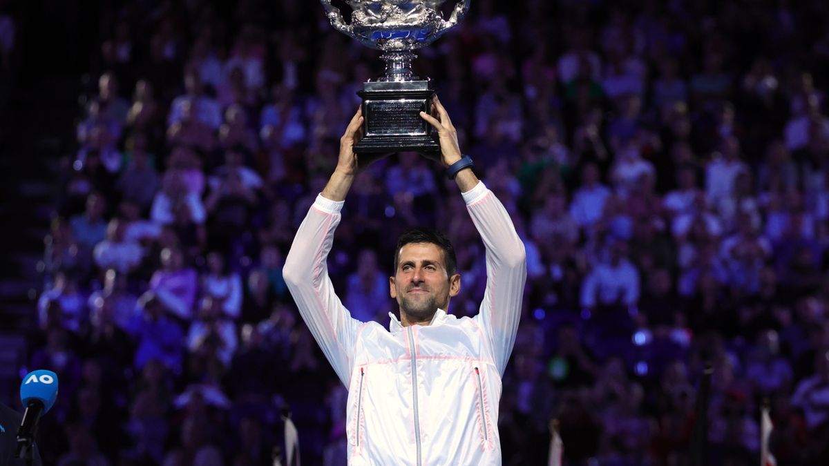 PAP/EPA / Fazry Ismail / Na zdjęciu: Novak Djoković, mistrz Australian Open 2023